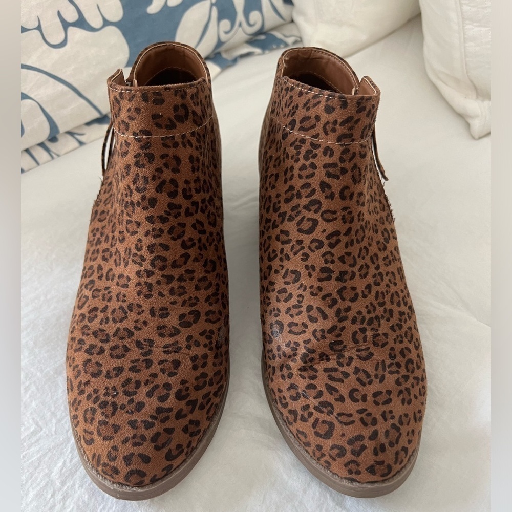 Time And Tru Brown Leopard Print Booties Size 8 - image 1